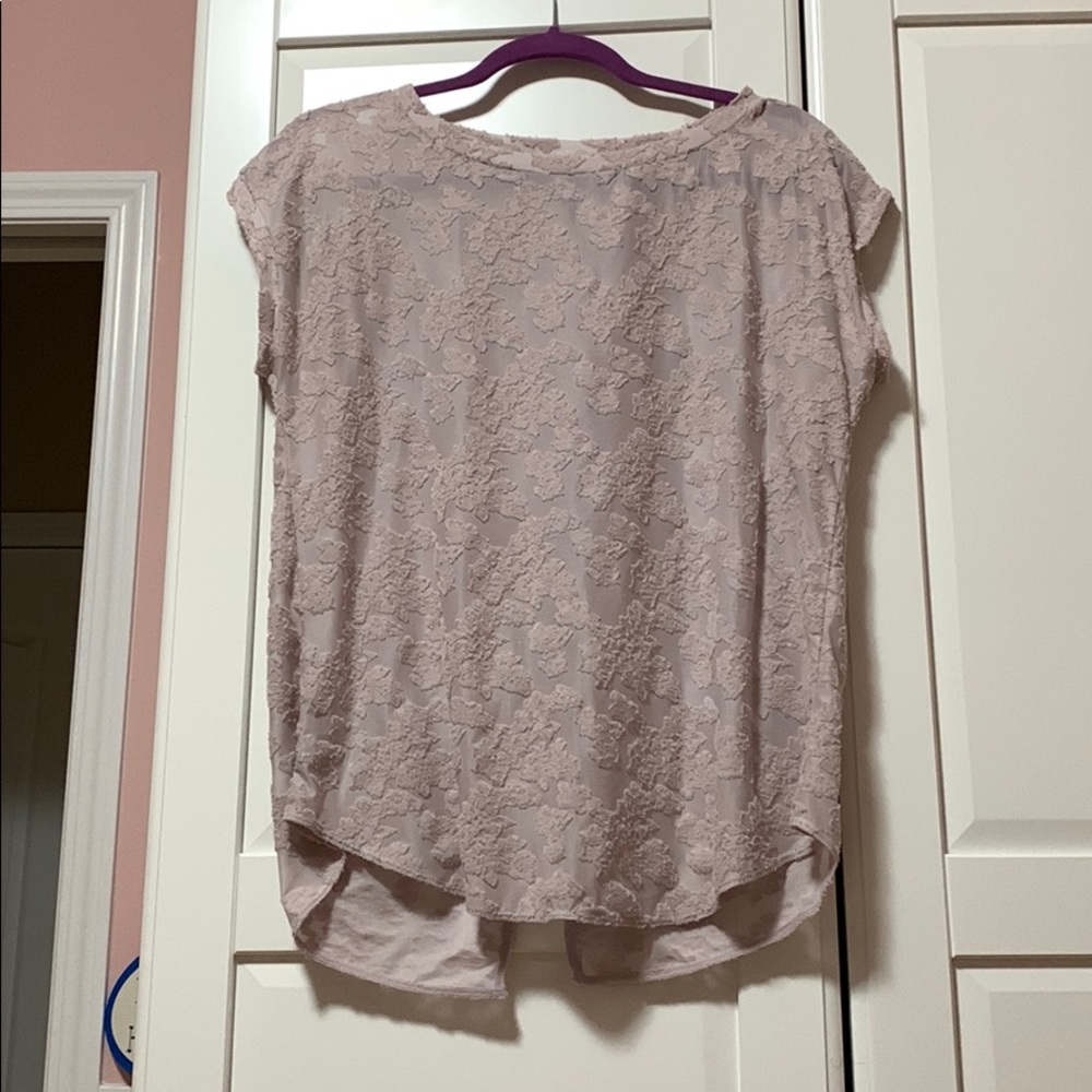 Aritzia Lavendar Split Back Blouse
